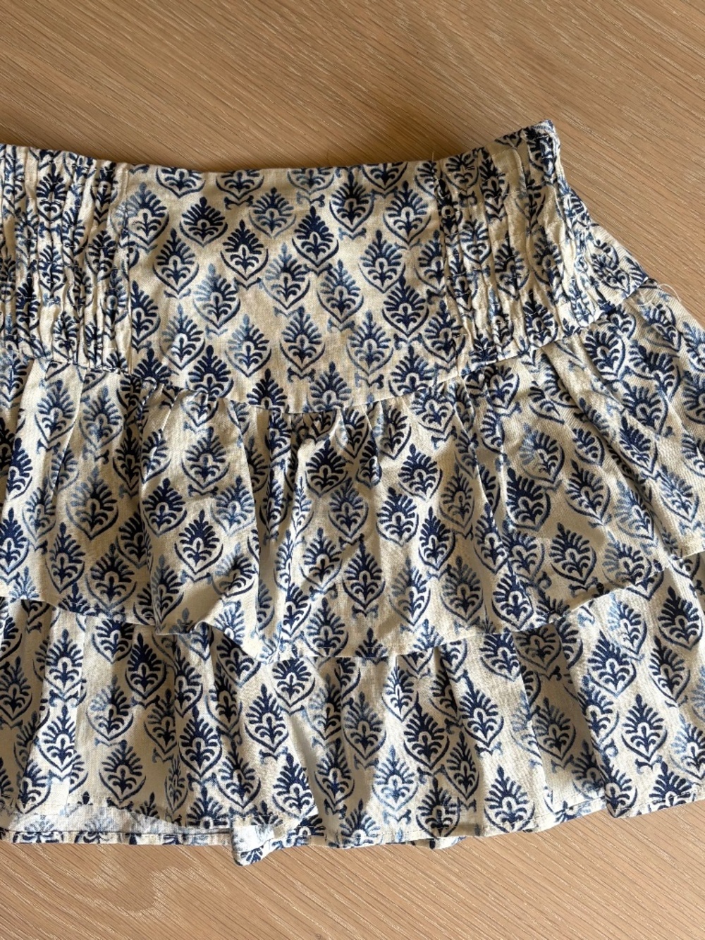 ZARA GIRLS SIZE 12 PRINT RUFFLE SKIRT, WHITE AND BLUE